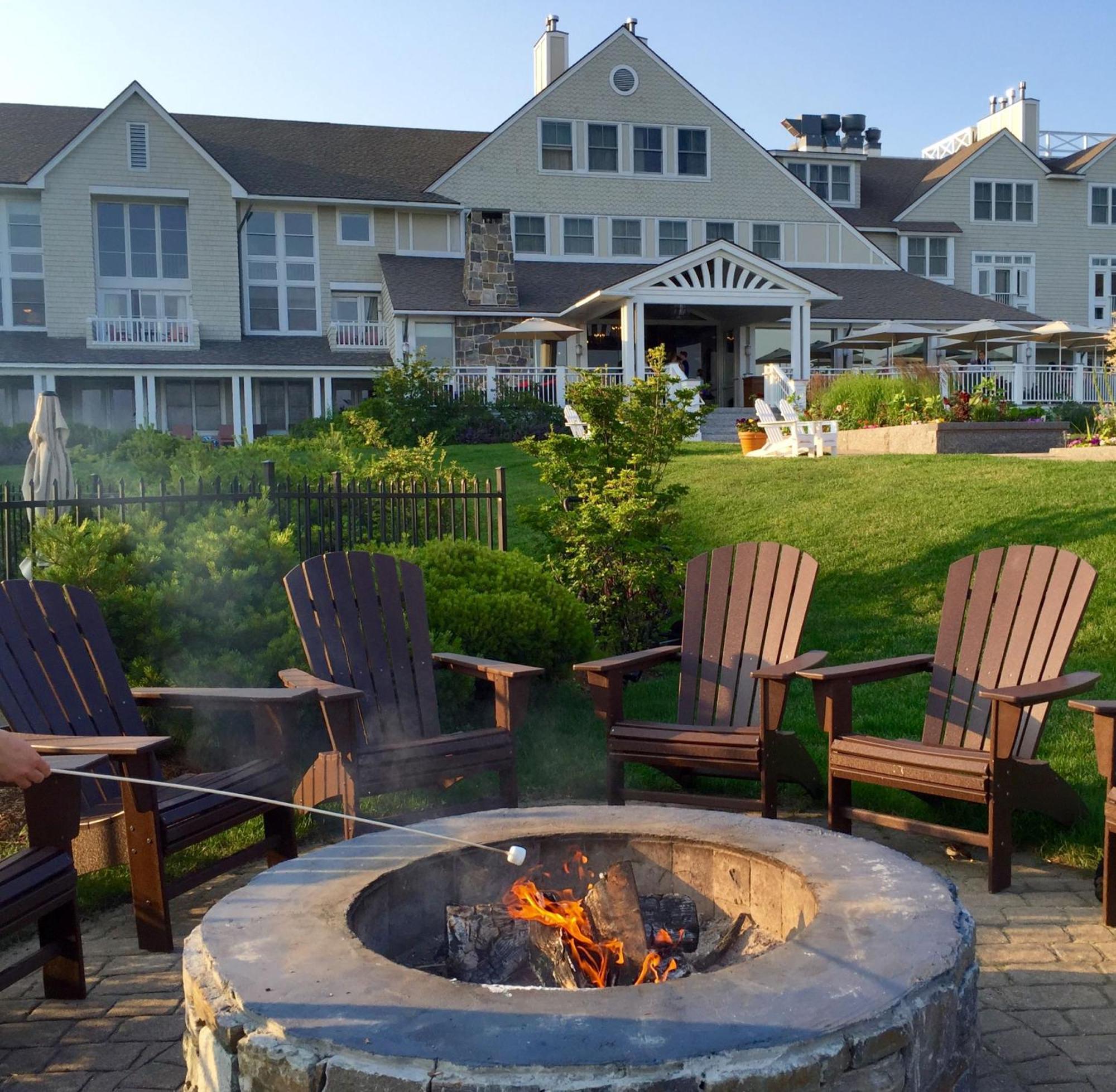 By The Sea Hotel 2*